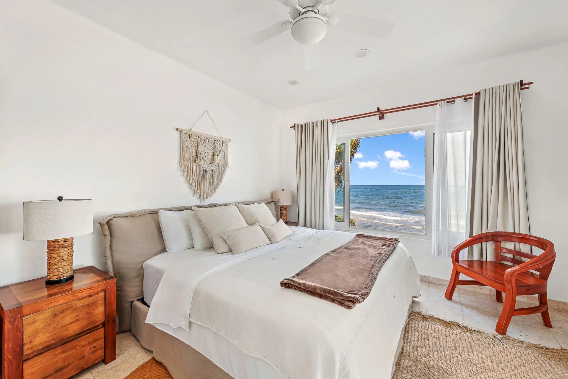 Casa Sofia 5 Bedroom Beachfront Villa - photo 48