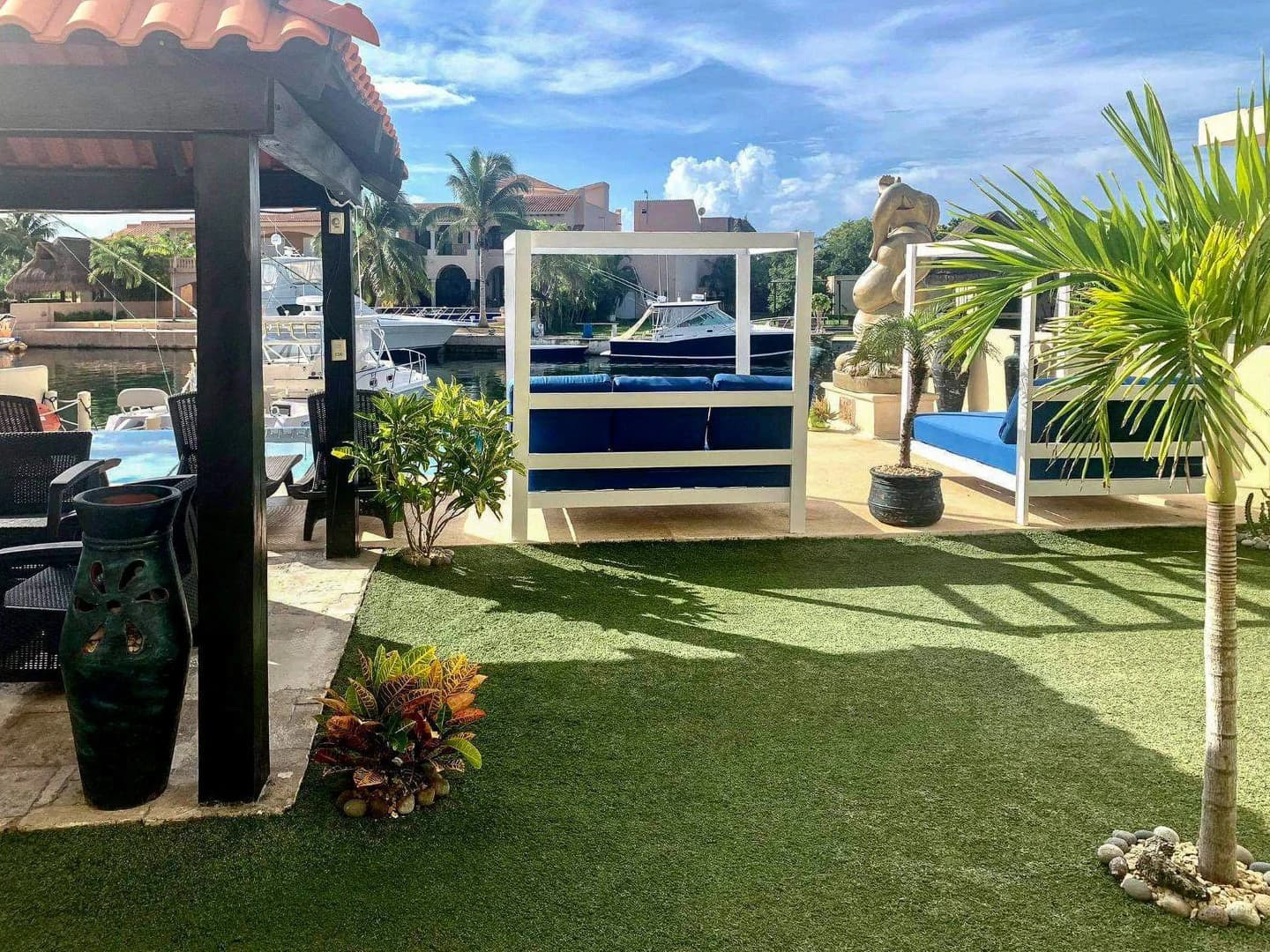 Nautica 8 Unit Marina Front Building - photo 3
