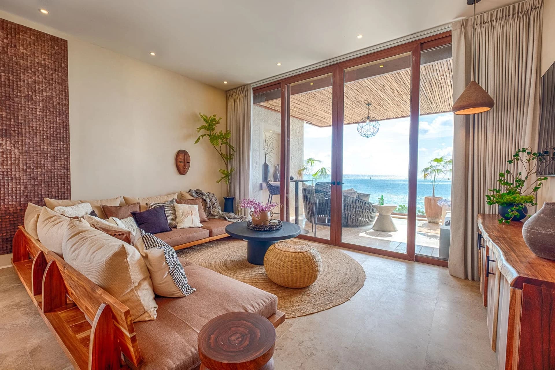 Kaoba 3 Bedroom Beachfront Condo (Listing 14634) - photo 2
