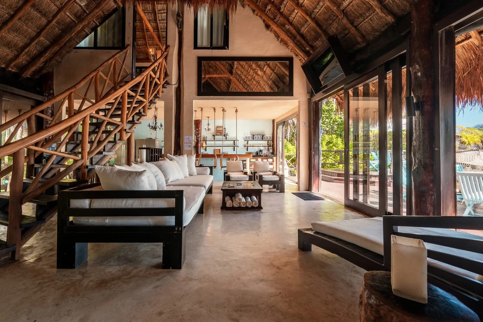 Casa Chic 7 Bedroom Beachfront Villa - photo 22