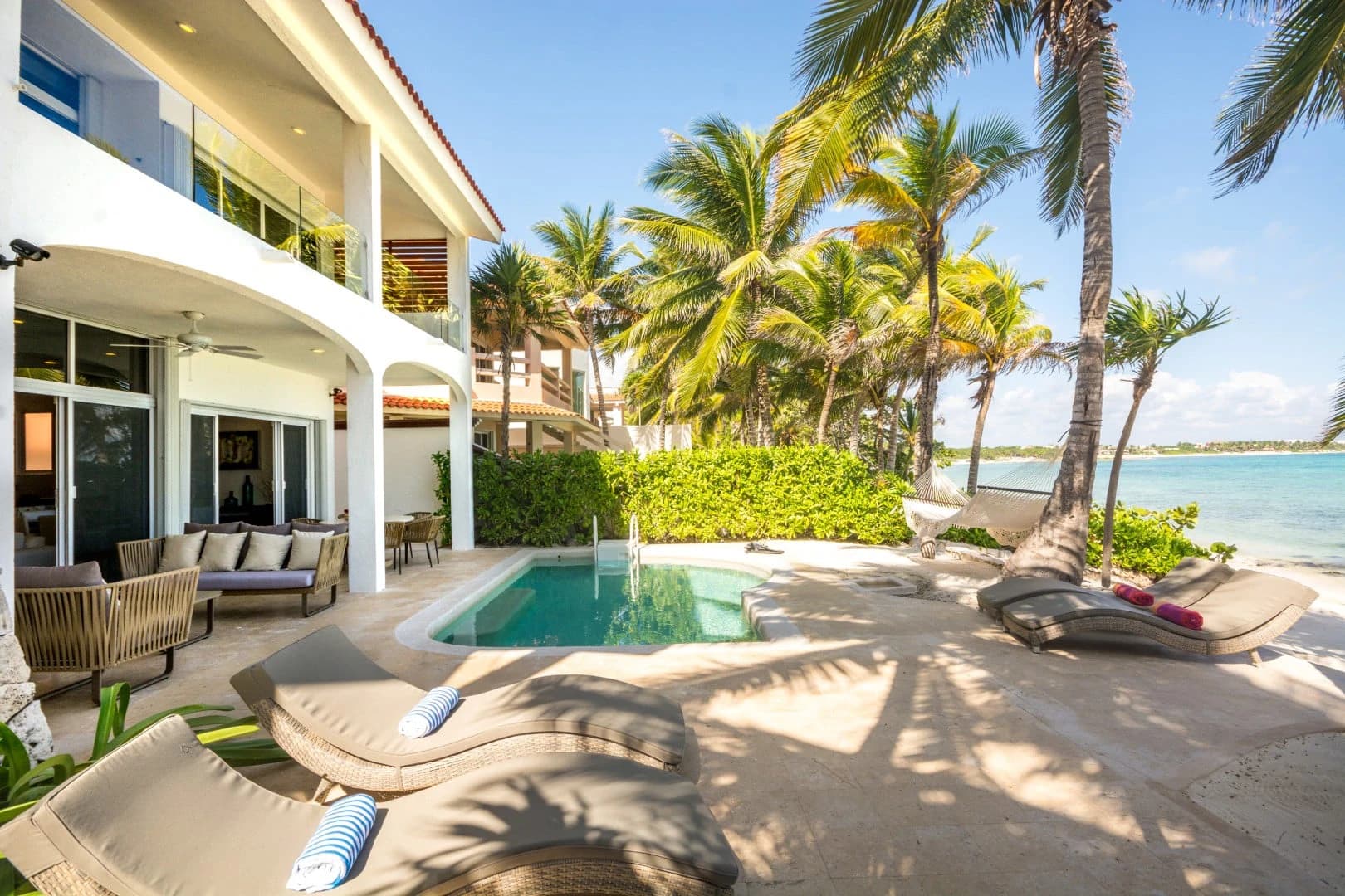 5 Bedroom Akumal Beachfront Villa - photo 3