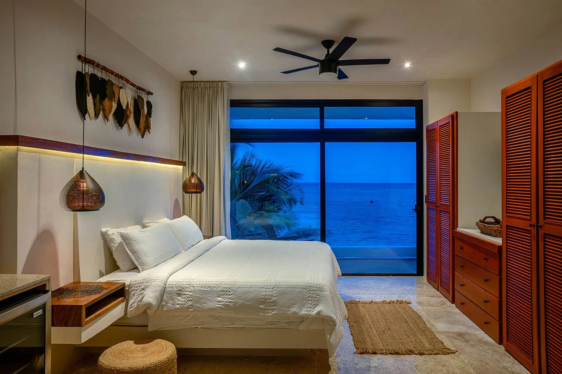Bahia Tankah 5 Bedroom Beachfront Villa - photo 34