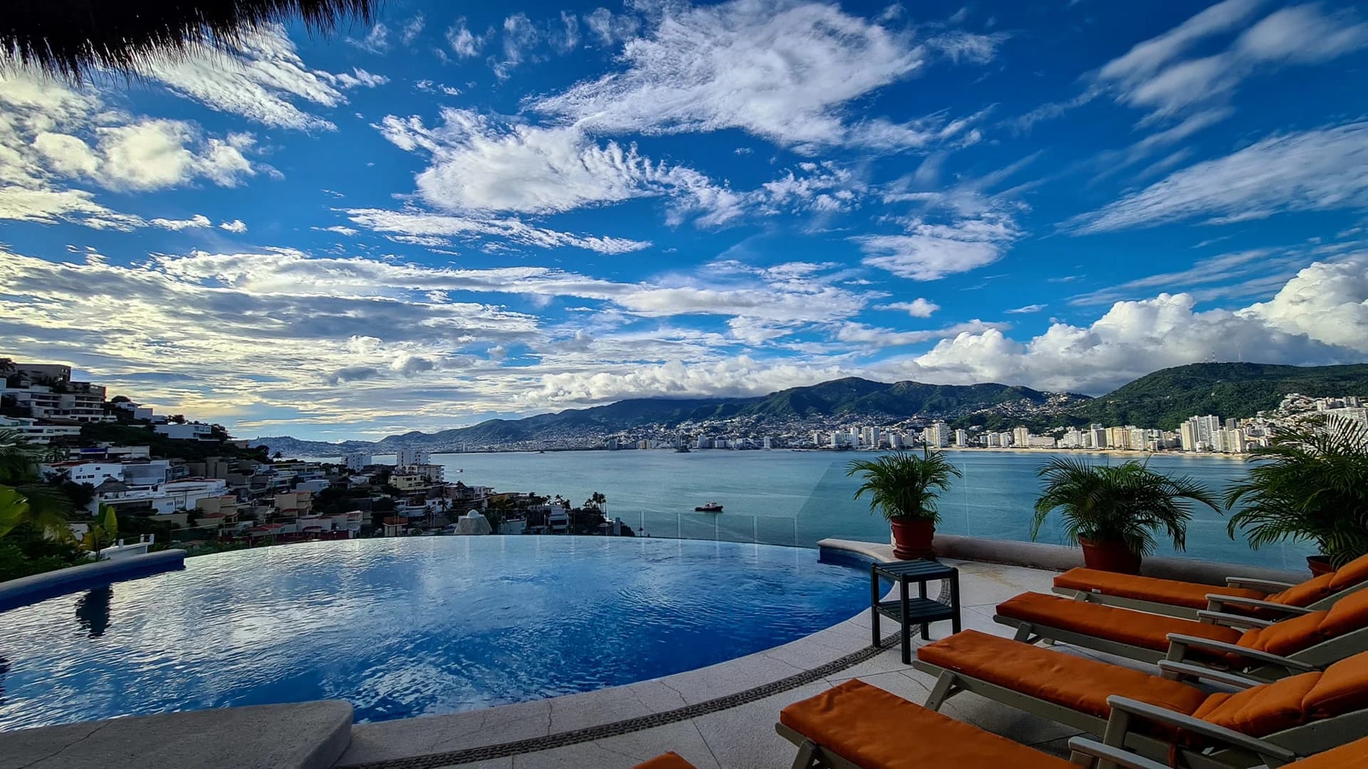 Carey 4 Bedroom Oceanview Villa - photo 17
