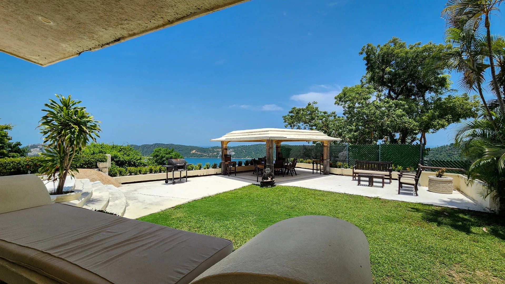 Lomas Del Marques 6 Bedroom Oceanview Home - photo 9