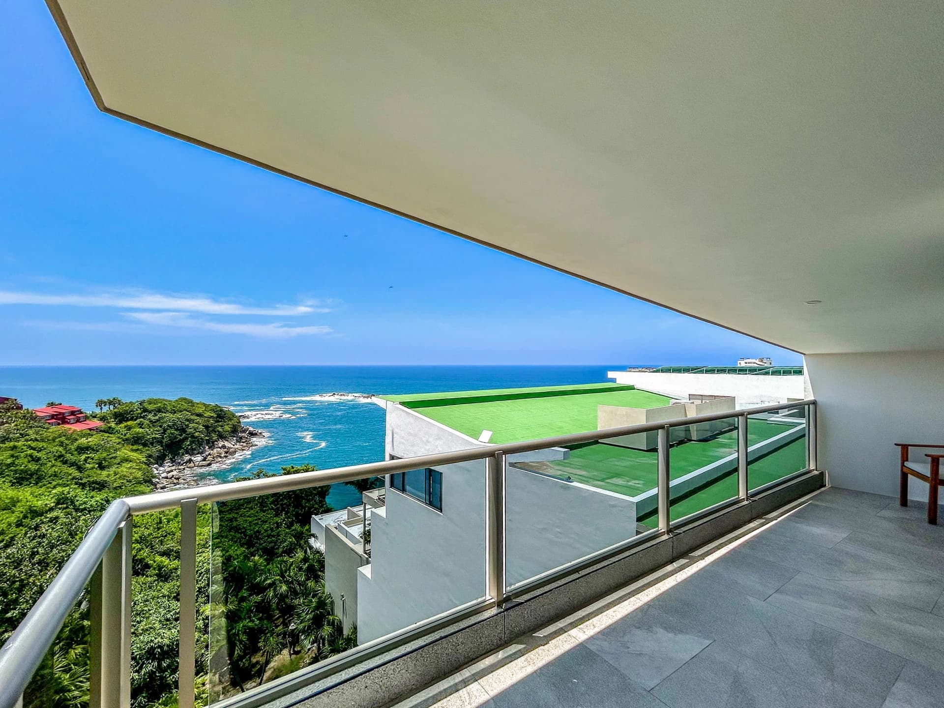Cosmo 2 Bedroom Ocean View Penthouse - photo 19