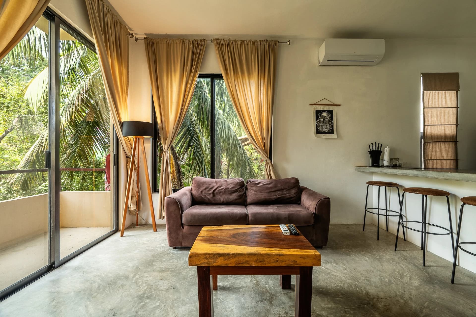 10 Unit Hotel/Apartment Building - photo 18