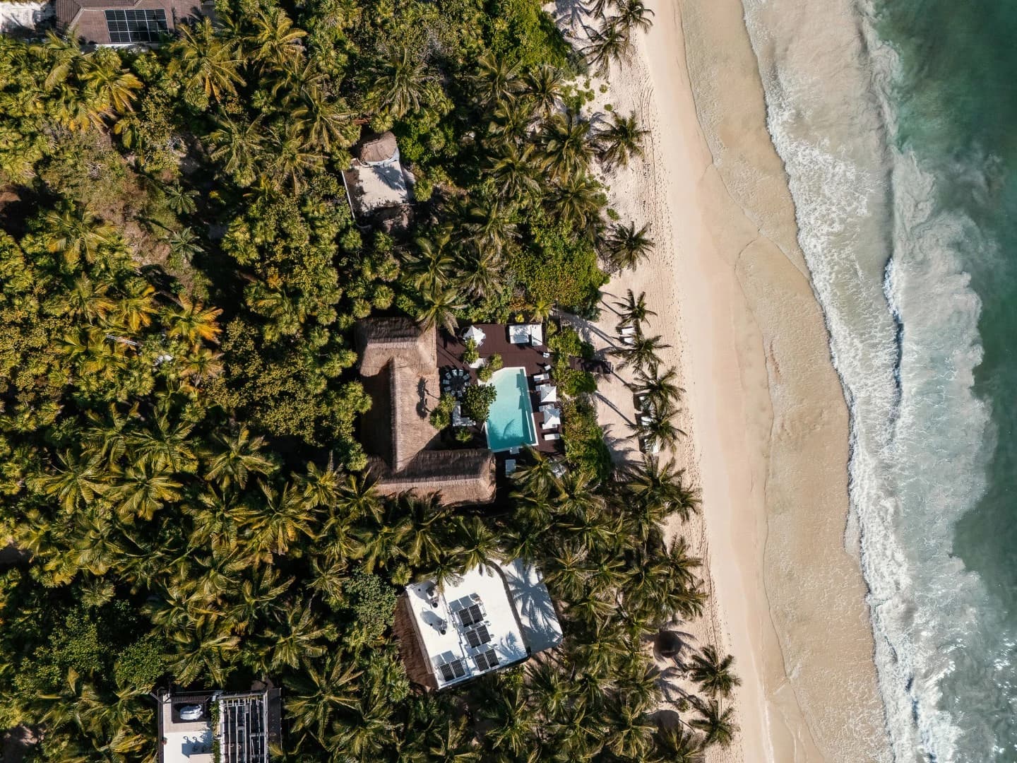 Casa Chic 7 Bedroom Beachfront Villa - photo 99