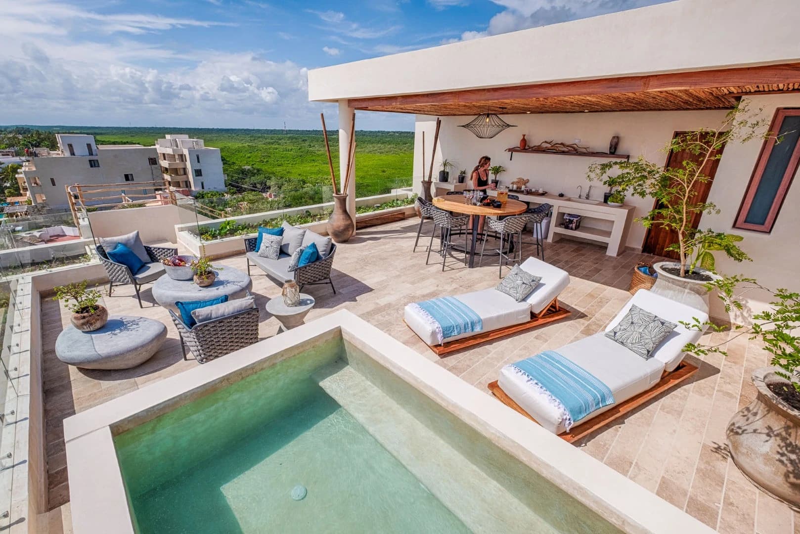 Kaoba 3 Bedroom Beachfront Penthouse - photo 2