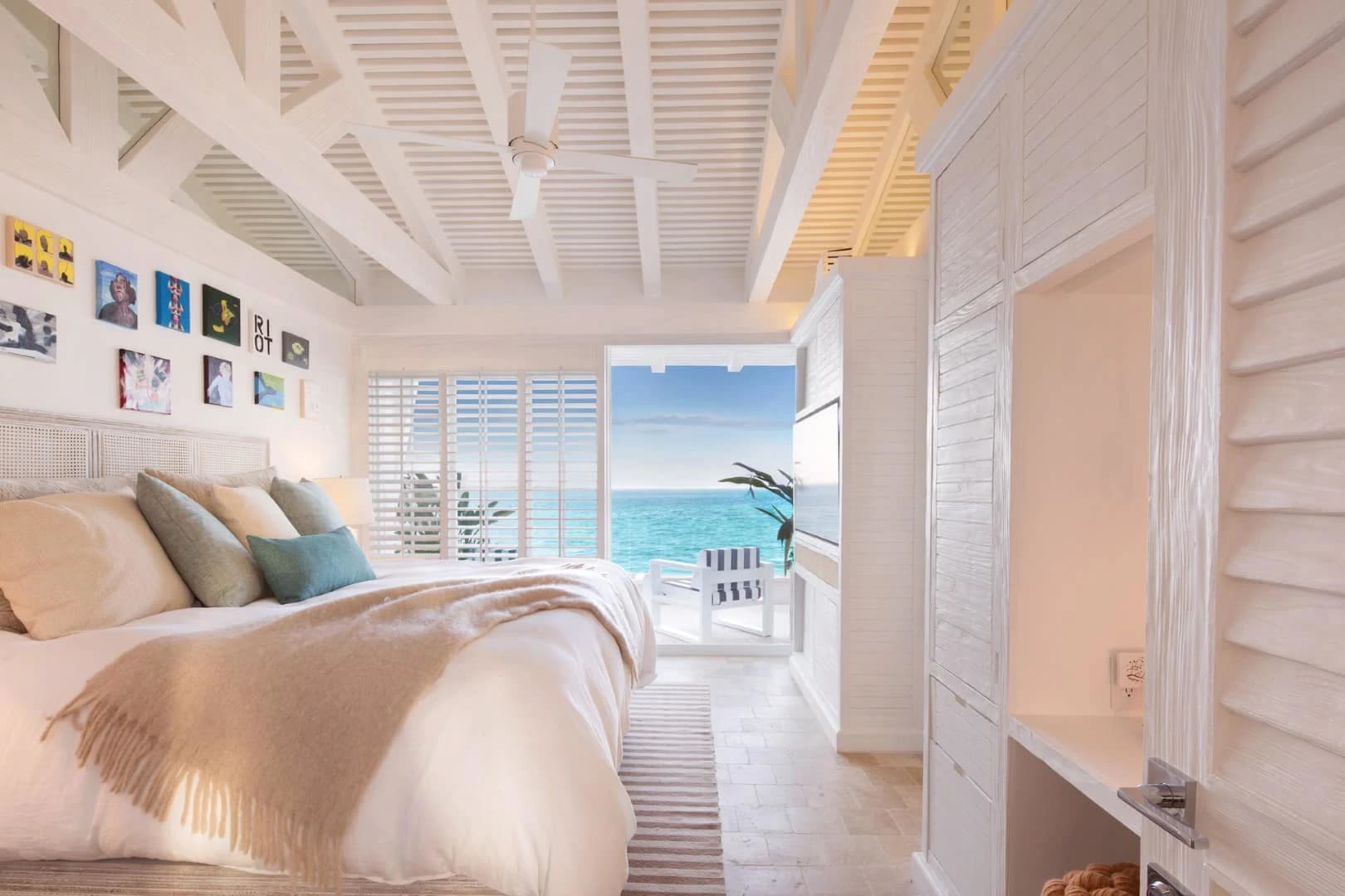 High-Performing Cancun Beachfront Turnkey Villa - photo 42