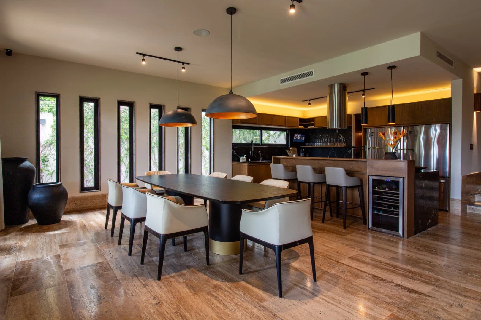 Villa Flamingos 4 Bedroom Waterfront Home - photo 4
