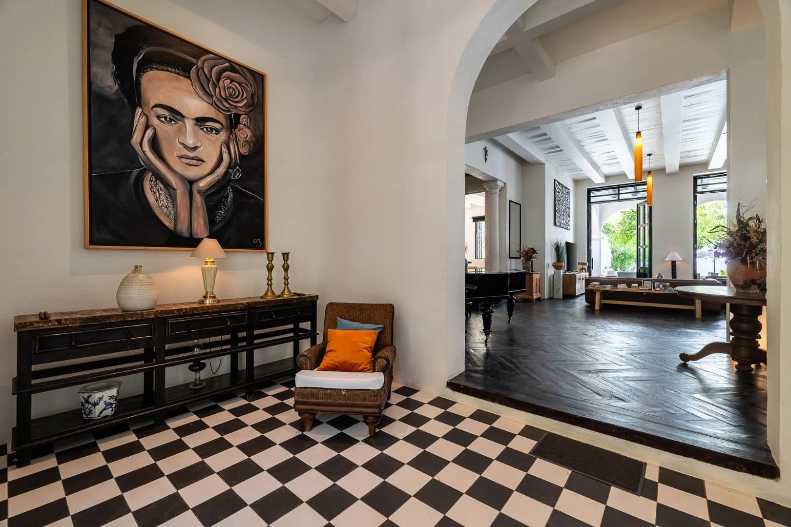 Rae’s Villa - photo 8