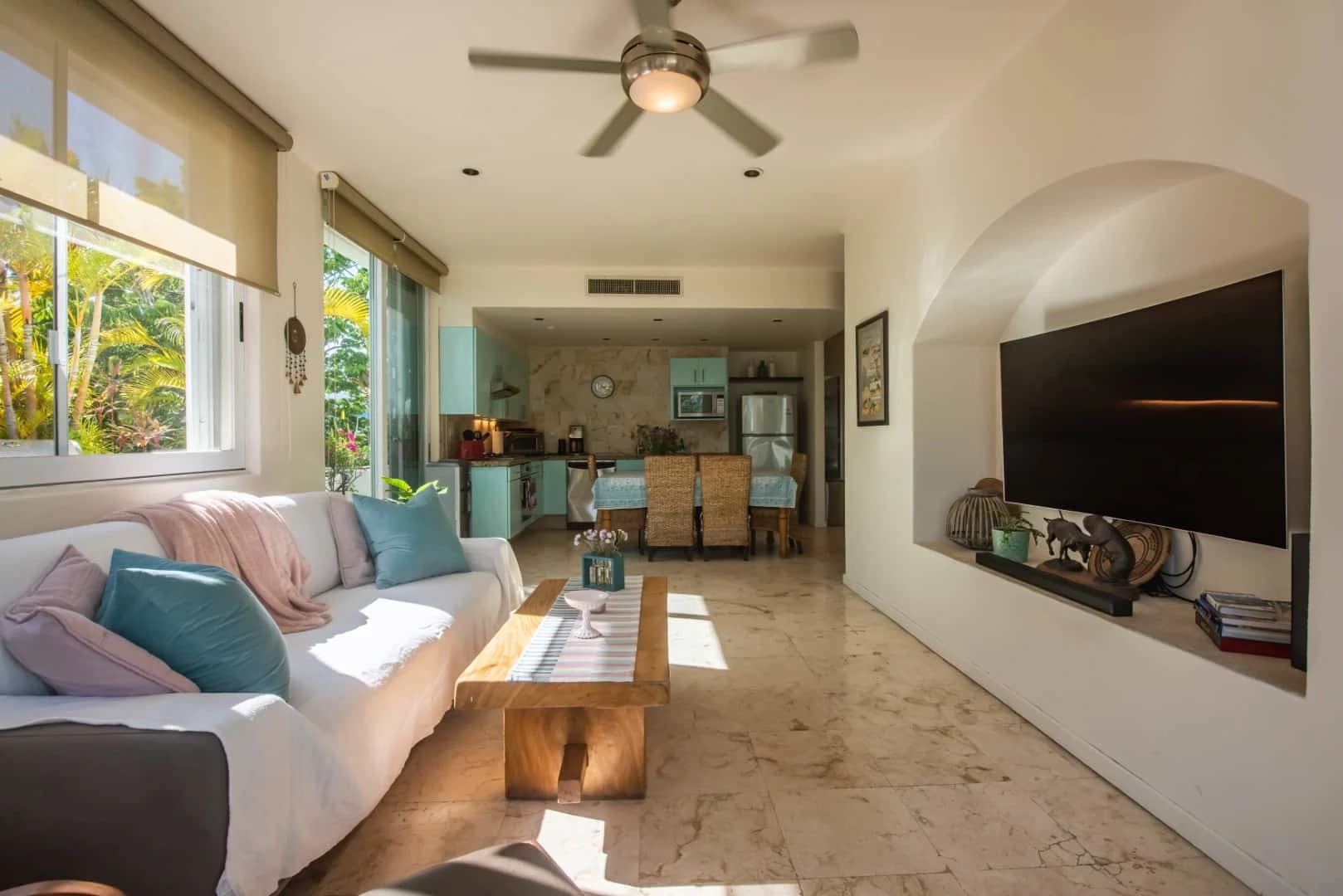 Bosque Los Aluxes 301 Penthouse - photo 3