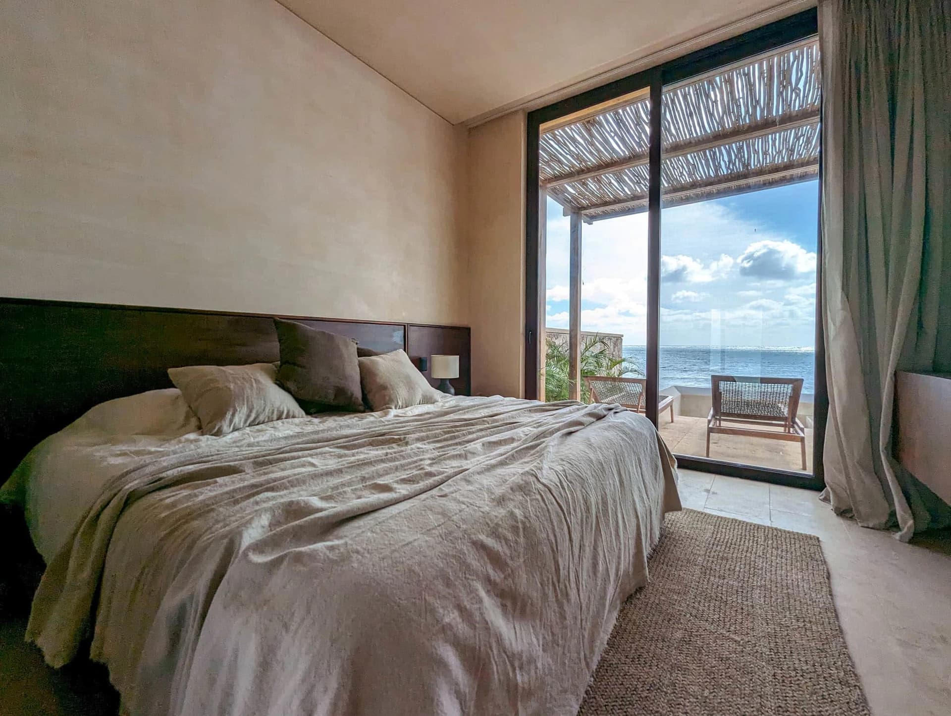Bahia 3 Bedroom Beachfront Condo - photo 5