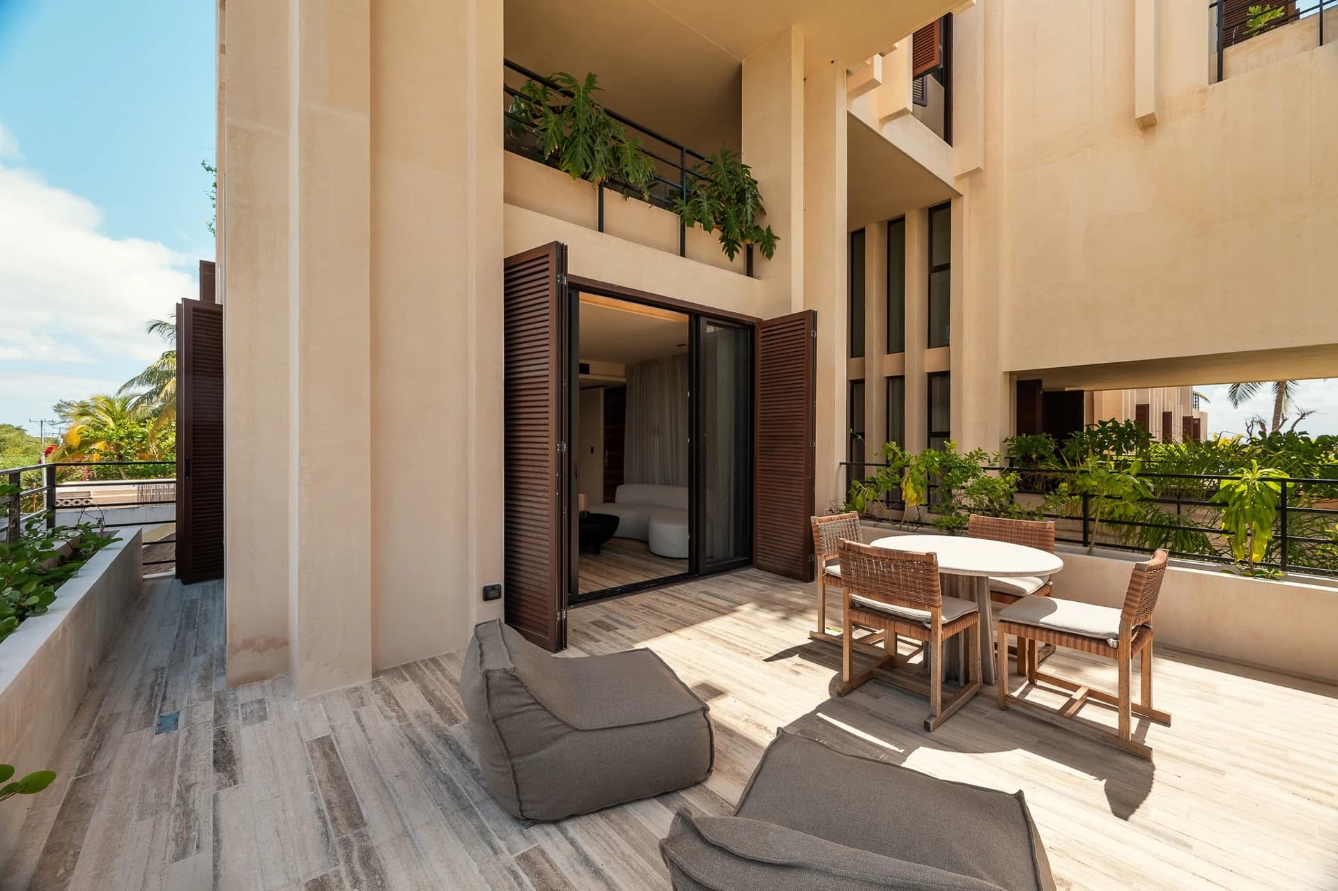 Bespoke 2 Bedroom Condo - photo 17