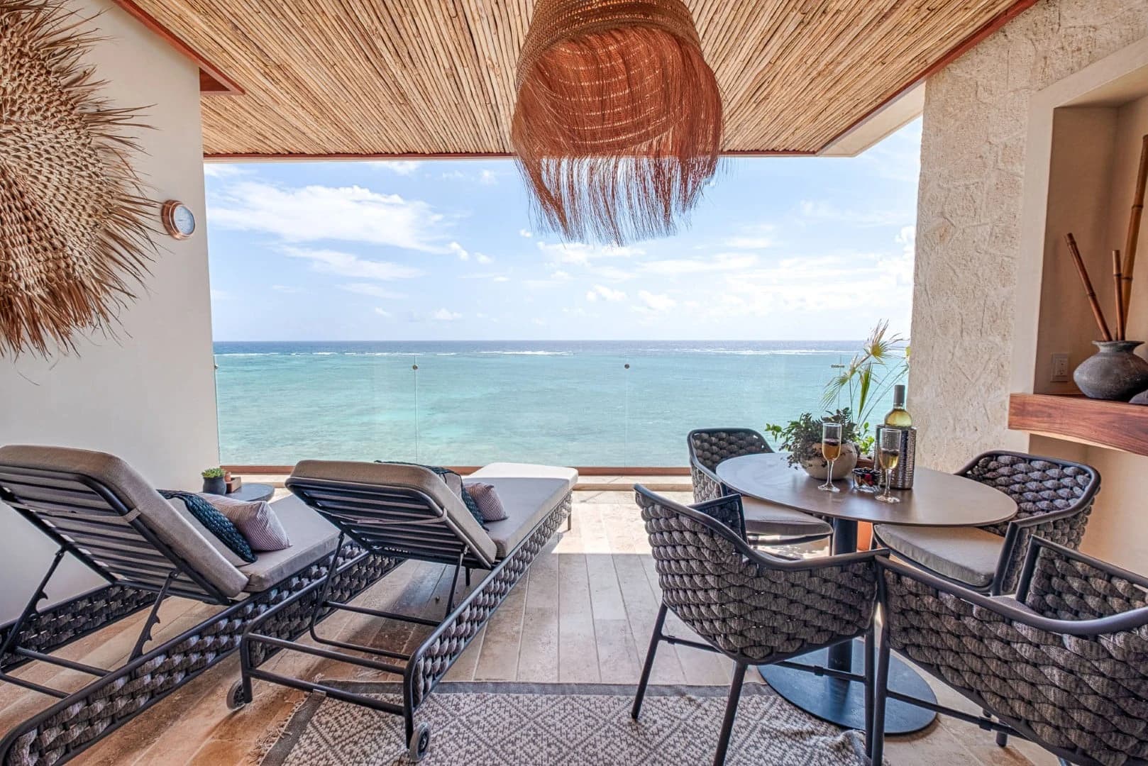 Kaoba 3 Bedroom Beachfront Penthouse - photo 32
