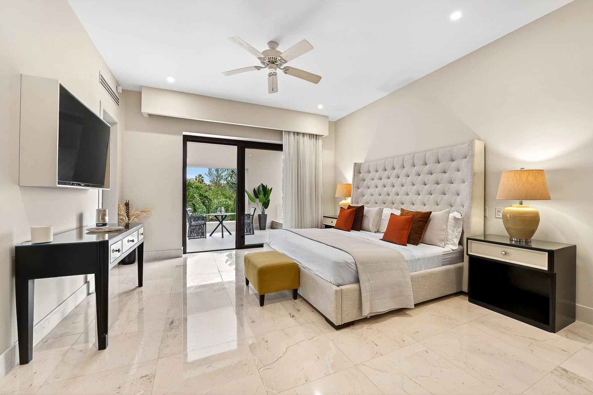 Marina Palms 5 Bedroom Waterfront Villa - photo 54