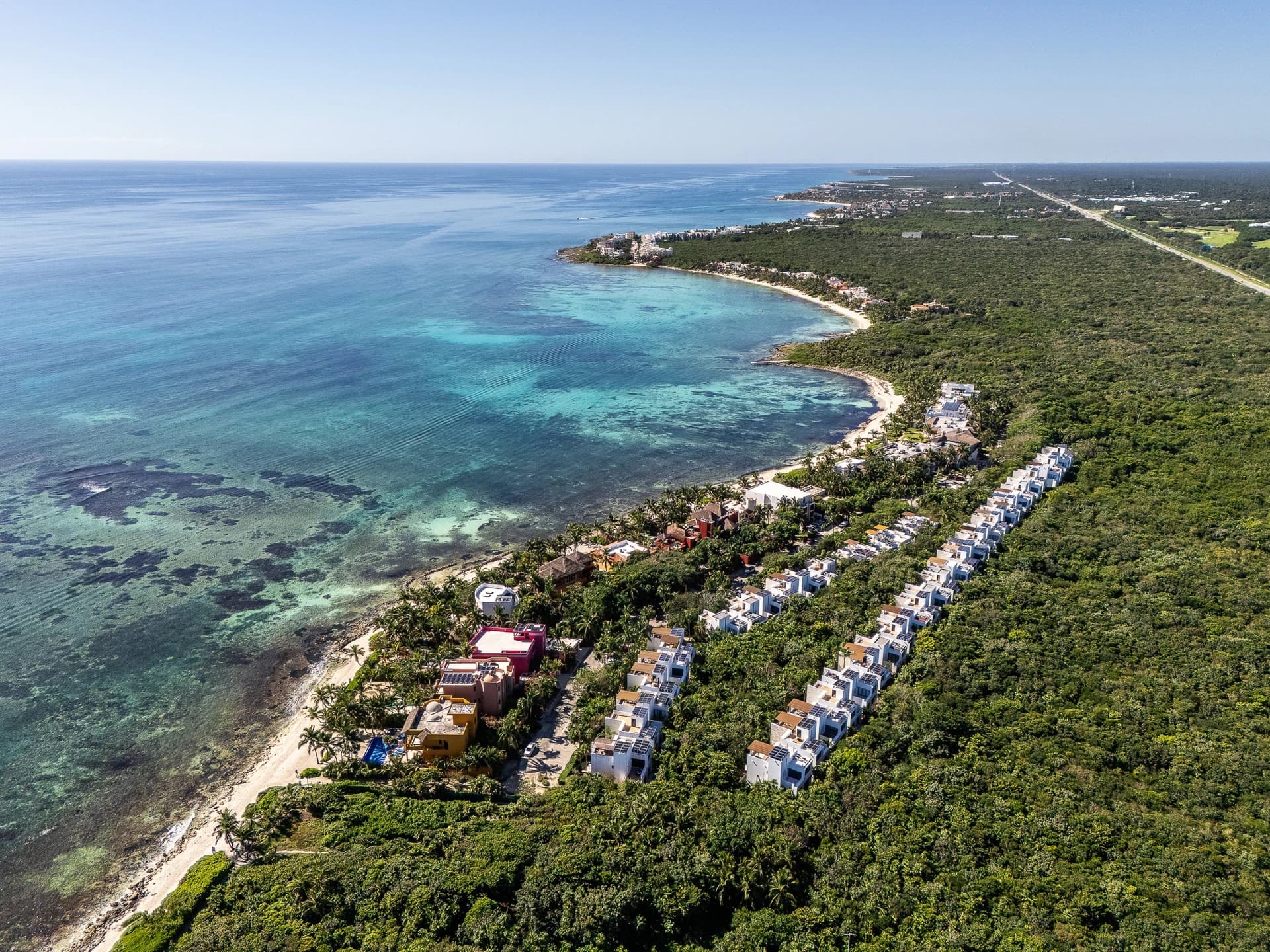 Jade Bay 8 – 8 Bedroom Beachfront Villa - photo 15