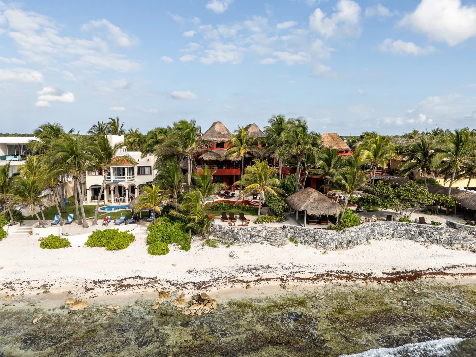 Jade Bay 9 – 7 Bedroom Beachfront Villa - photo 2