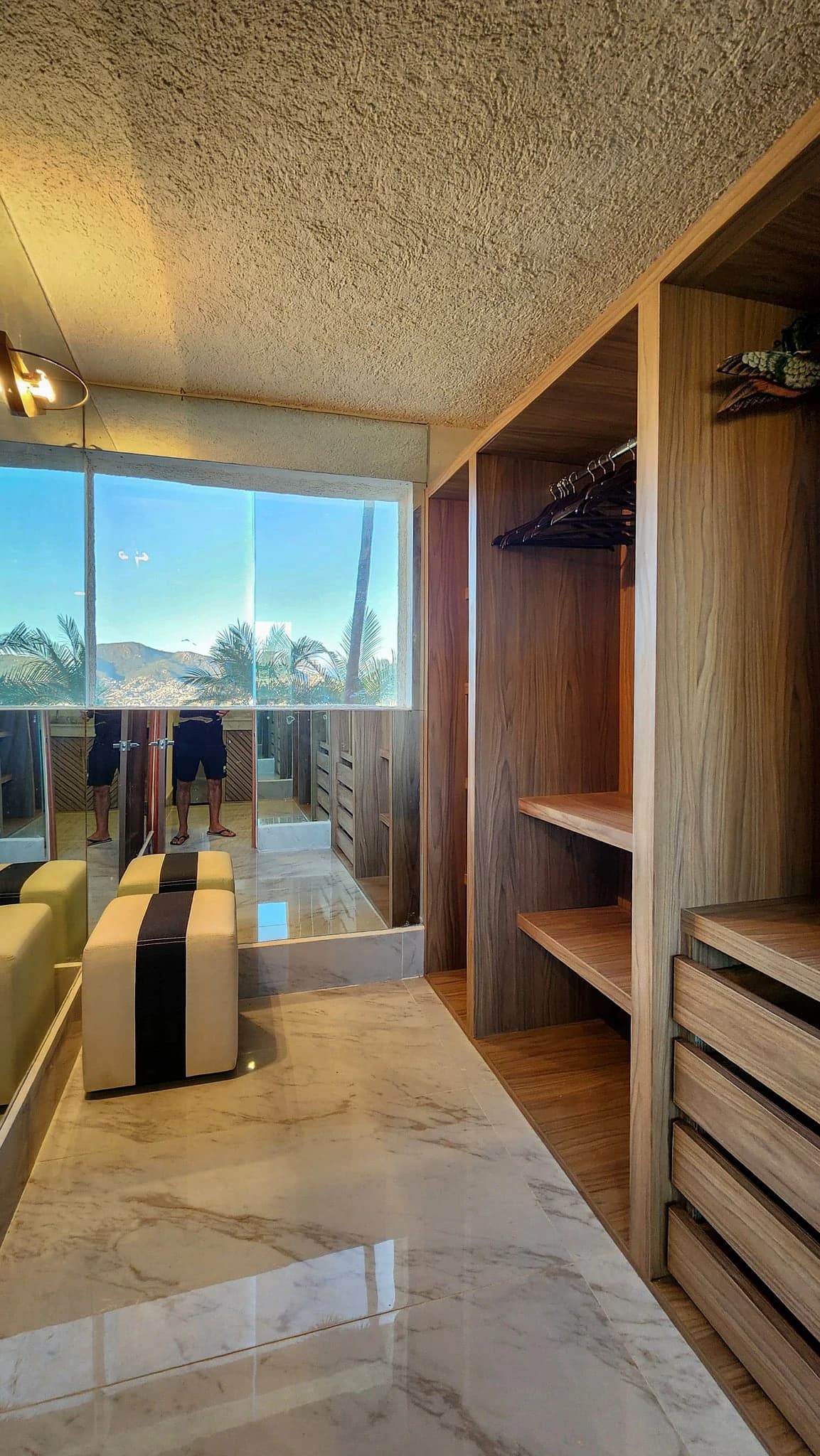 Gitana 4 Bedroom Oceanview Villa - photo 44
