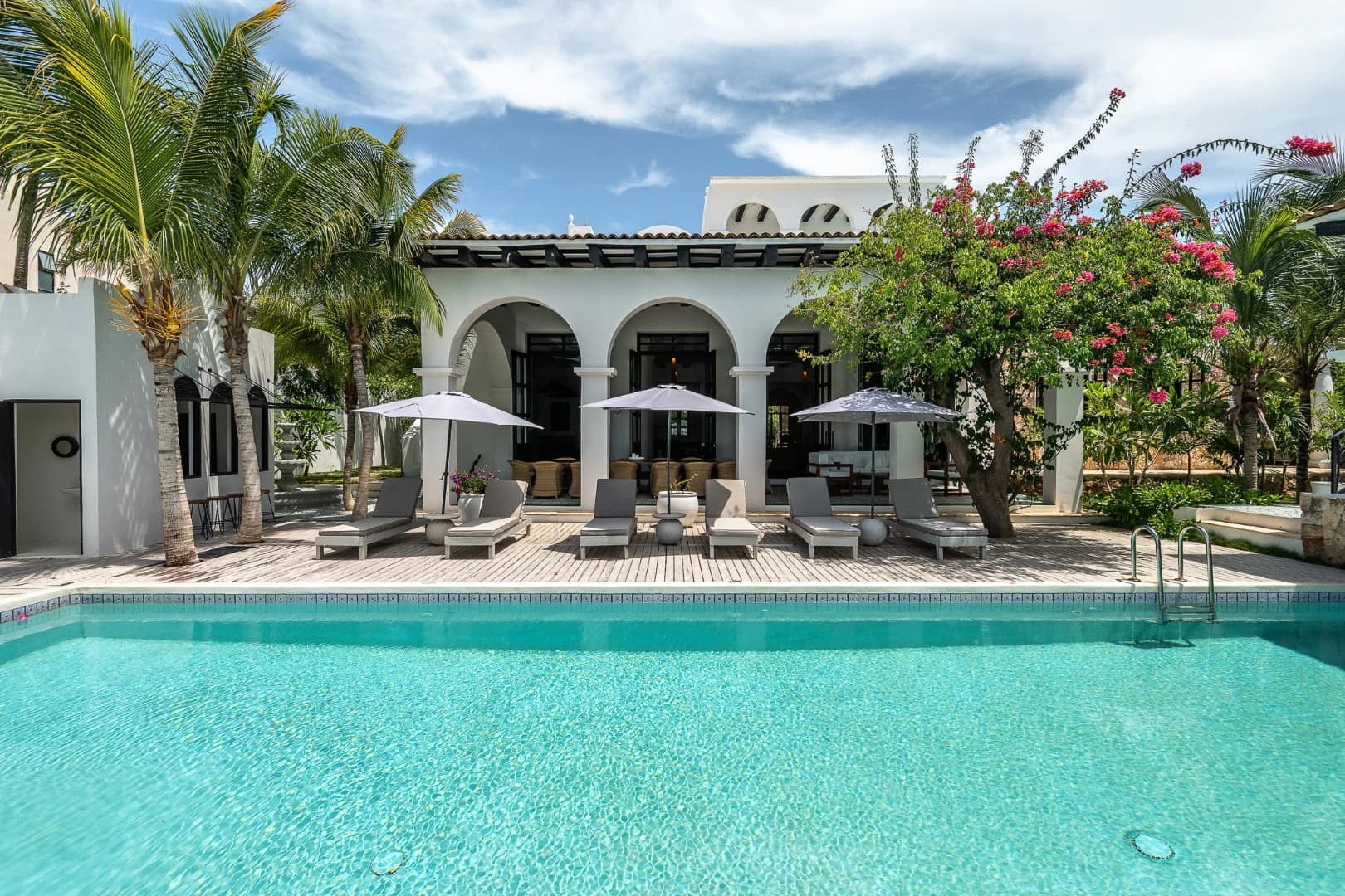 Rae’s Villa - photo 43