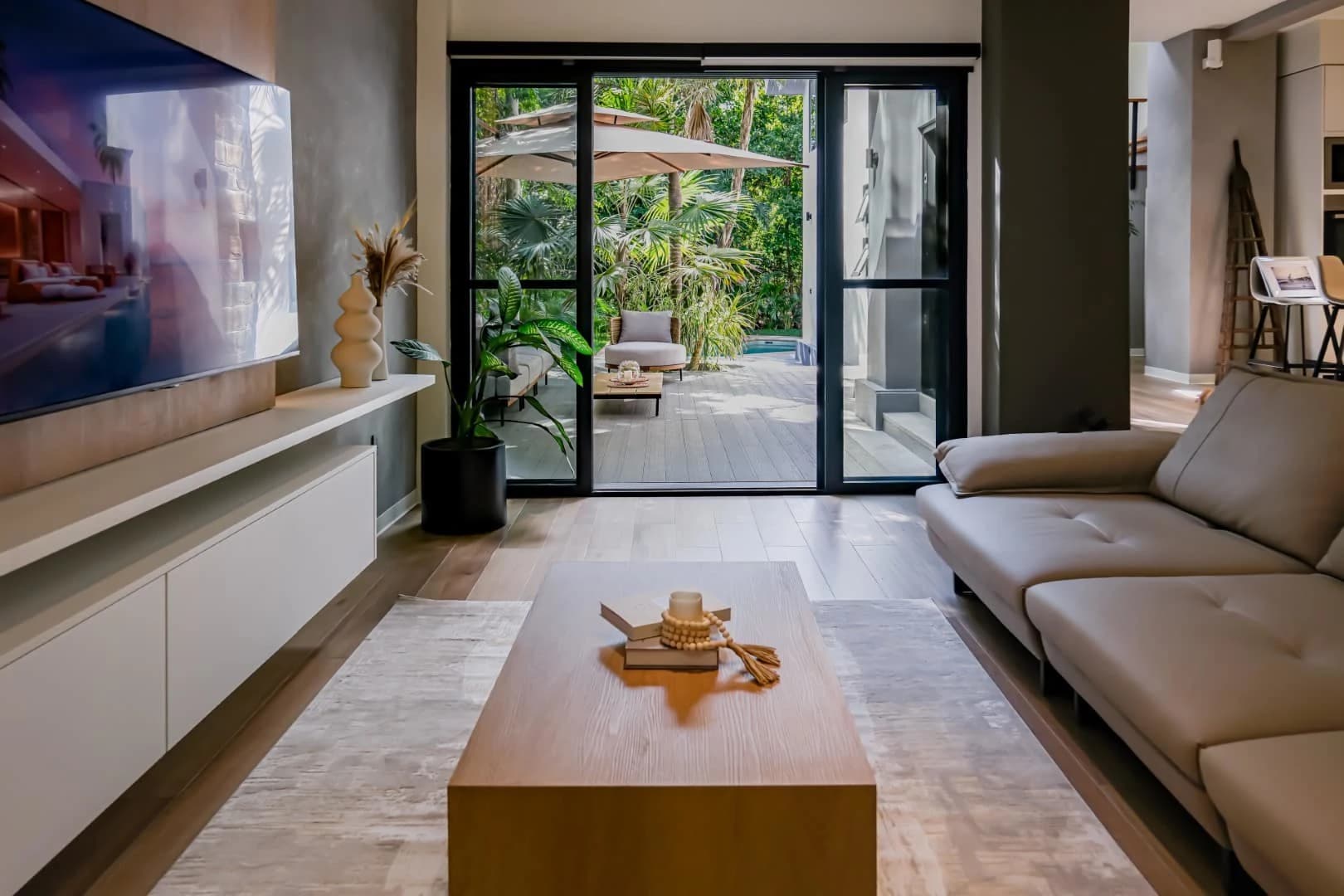 Ikebana Boulevard 5 Bedroom Villa - photo 17