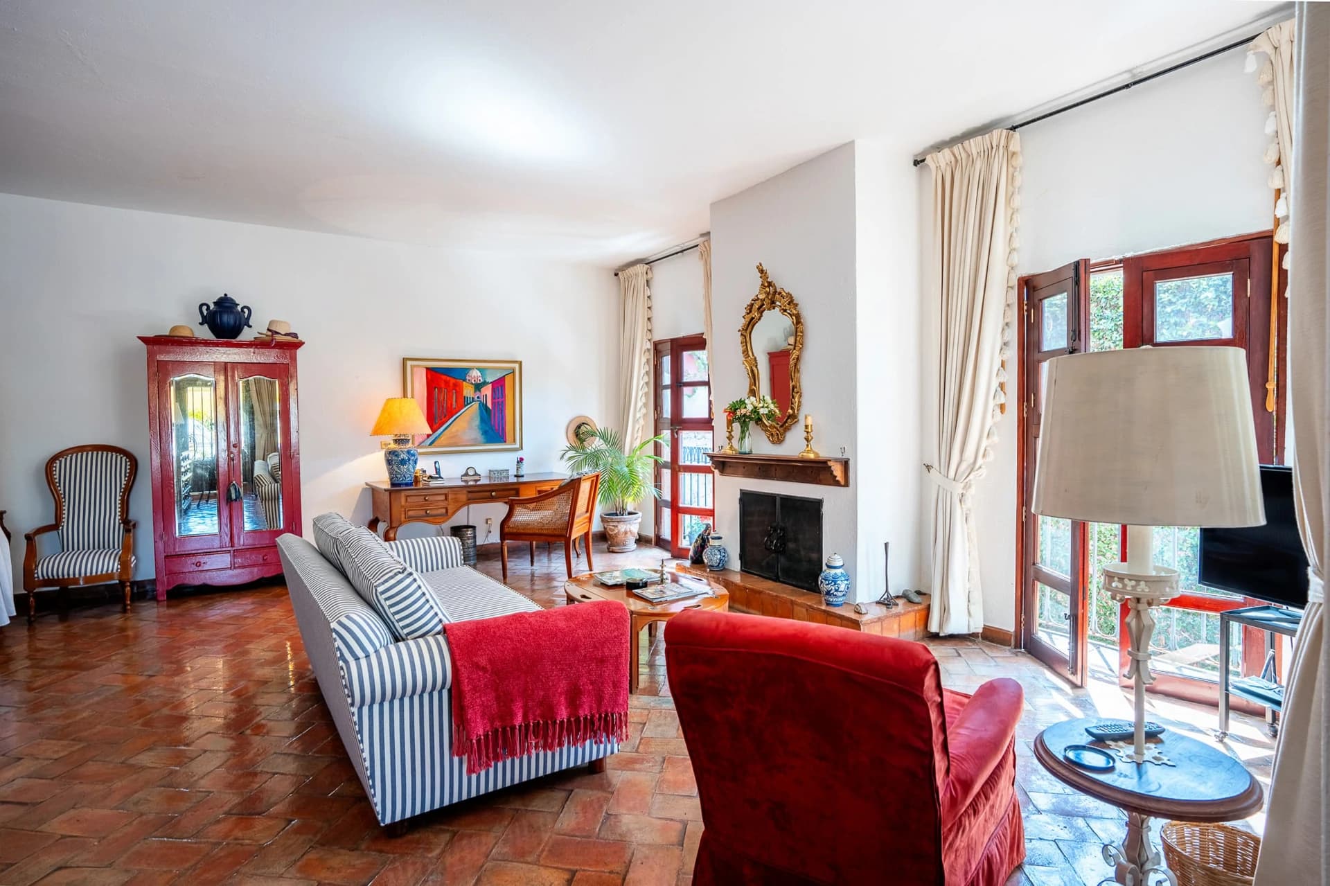 Casa Carolina 3 Bedroom Historic Home - photo 31