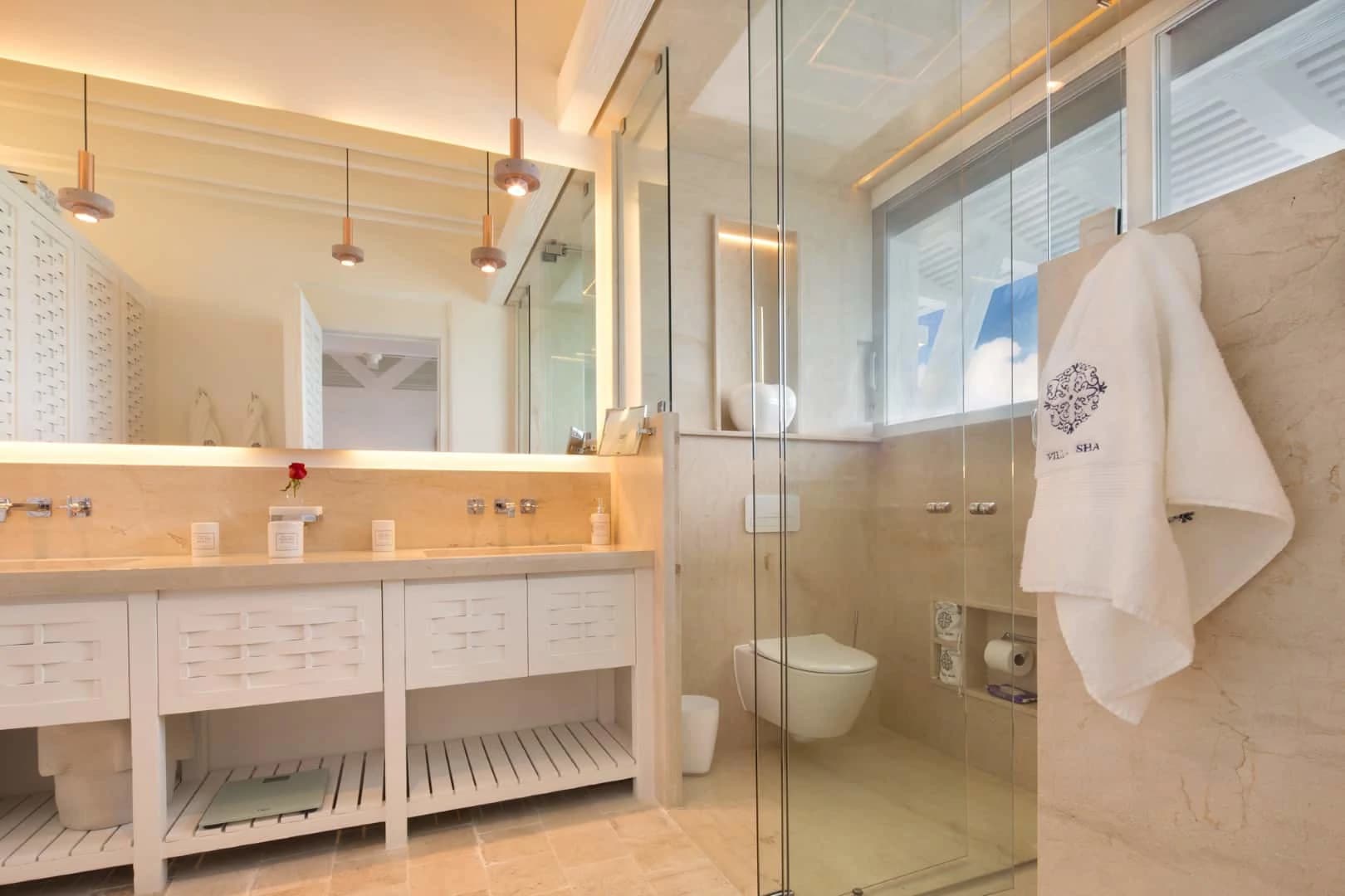 High-Performing Cancun Beachfront Turnkey Villa - photo 15