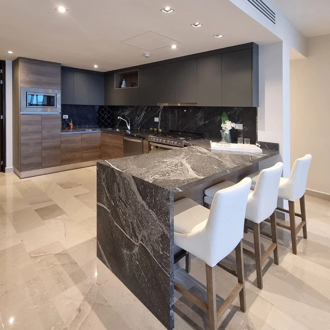 Blume 3 Bedroom Condo - photo 7