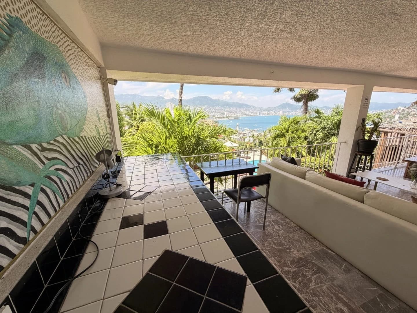 Casa Breizh 8-Bedroom Multi-Unit Oceanview Property - photo 4