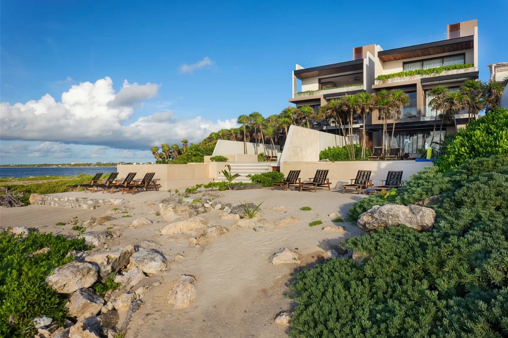 Casa Alina 4 Bedroom Beachfront Home - photo 16