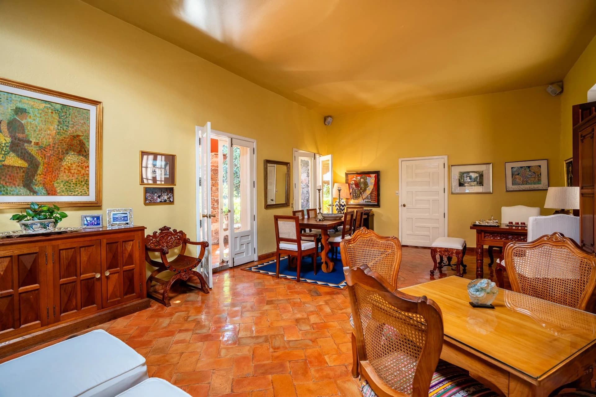 Casa Carolina 3 Bedroom Historic Home - photo 14
