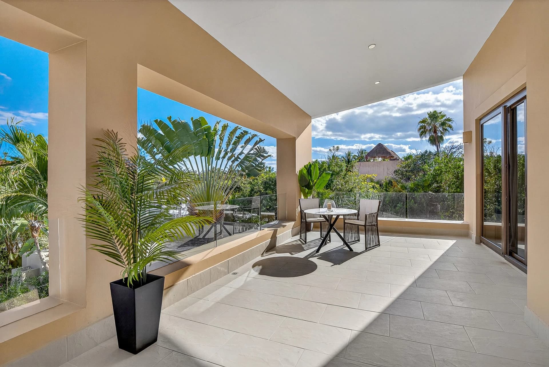Marina Palms 5 Bedroom Waterfront Villa - photo 34