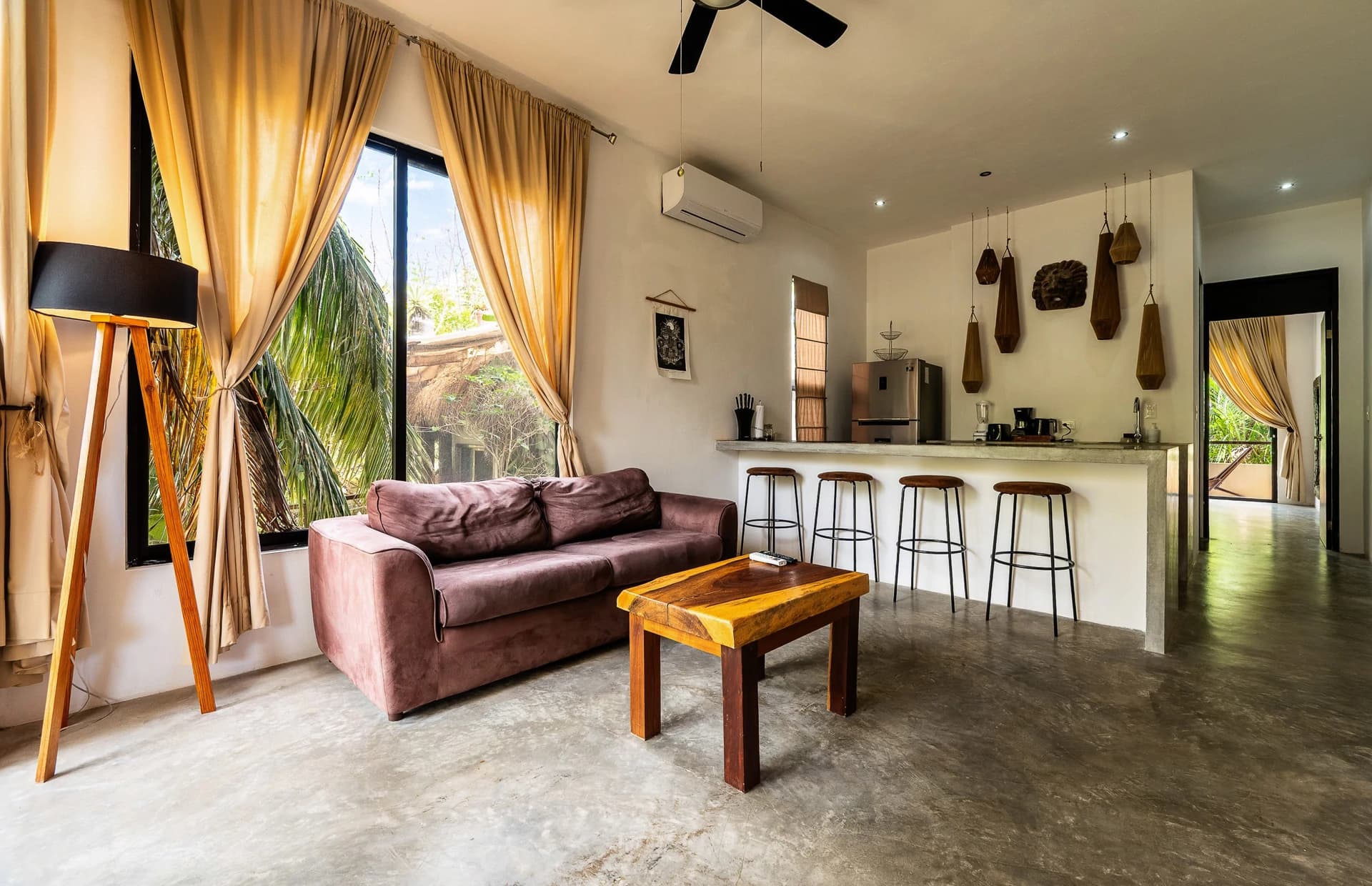 10 Unit Hotel/Apartment Building - photo 5