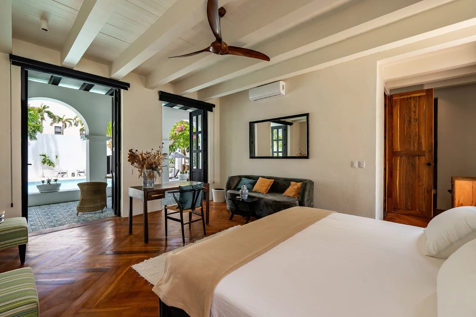 Rae’s Villa - photo 86