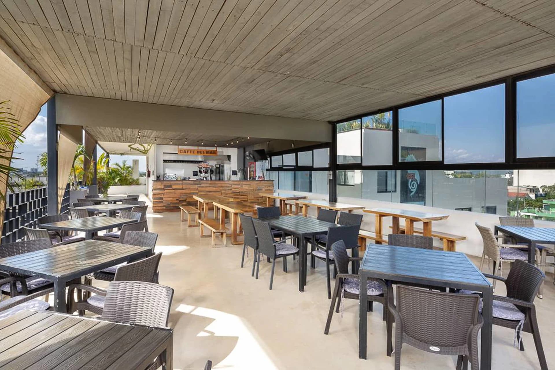 82 Room Playa del Carmen Hotel - photo 4