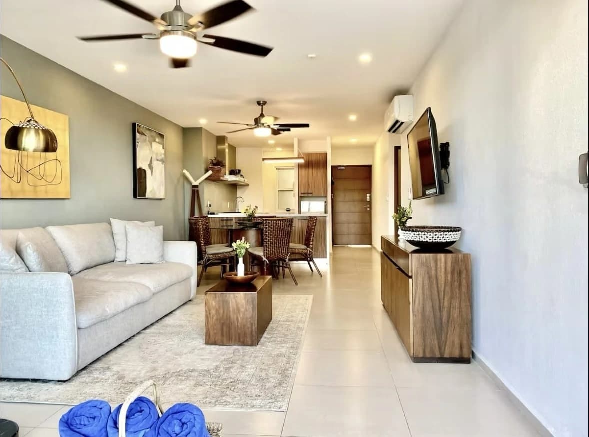 Amara 2 Bedroom Beachfront Condo - photo 13