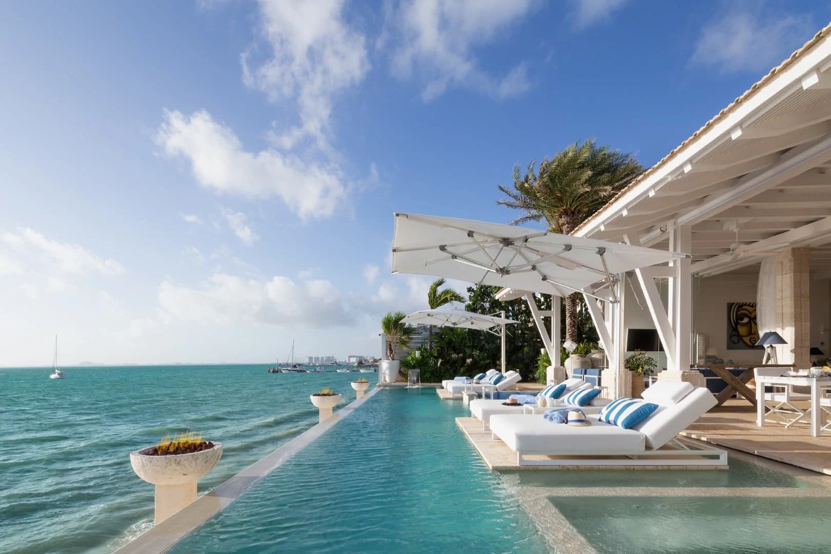 High-Performing Cancun Beachfront Turnkey Villa - photo 37