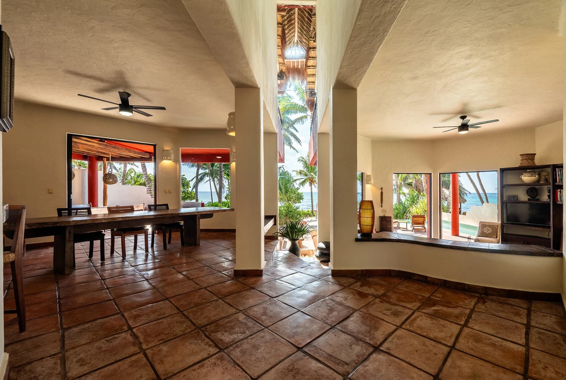 Jade Bay 9 – 7 Bedroom Beachfront Villa - photo 7