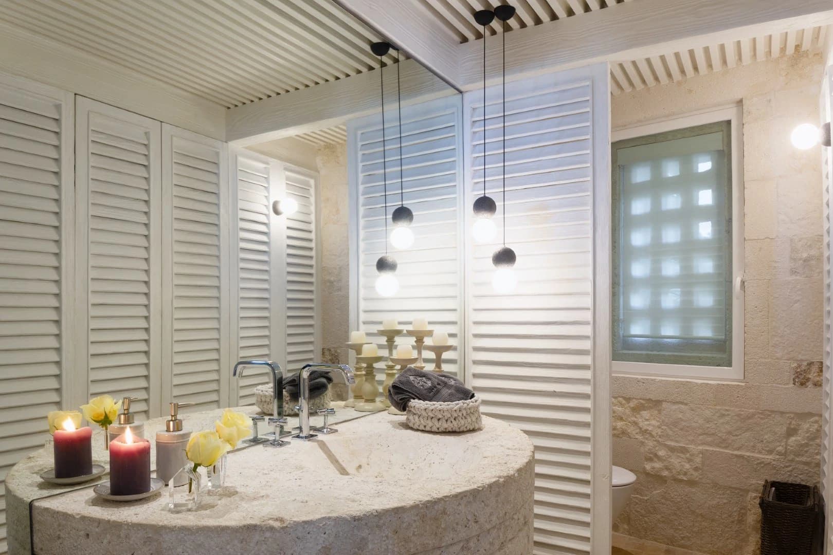High-Performing Cancun Beachfront Turnkey Villa - photo 12