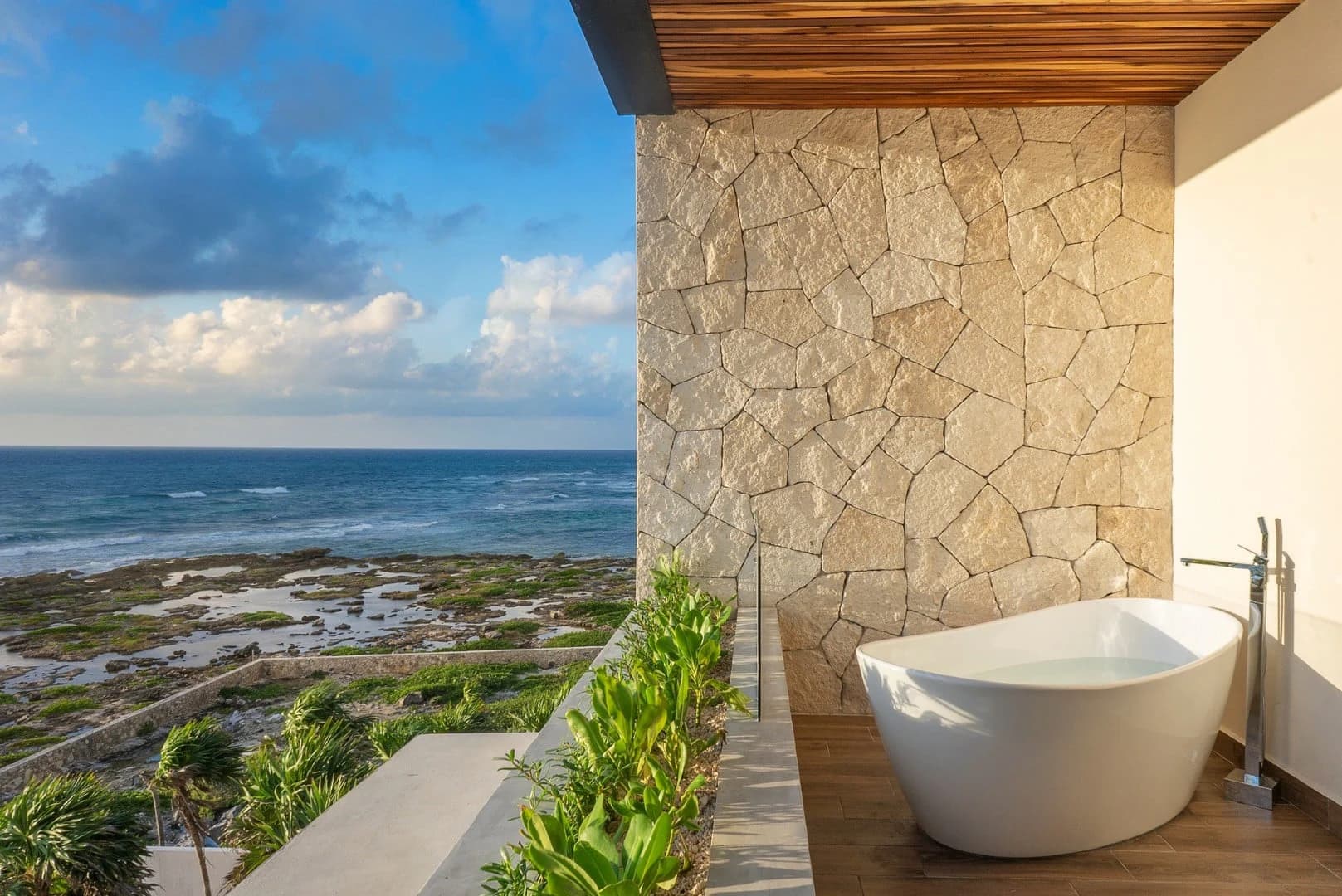 Casa Alina 4 Bedroom Beachfront Home - photo 5
