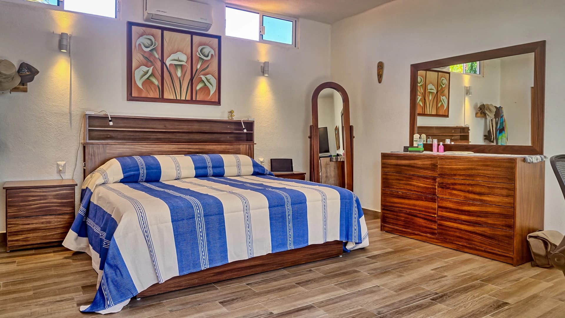 Casa Salchi 3 Bedroom Oceanview Home - photo 28