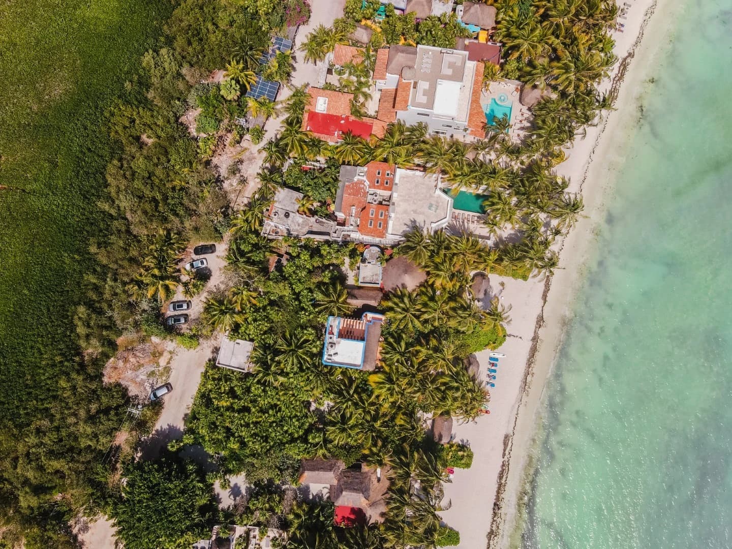 Neea 3 Bedroom Beachfront Condo - photo 43