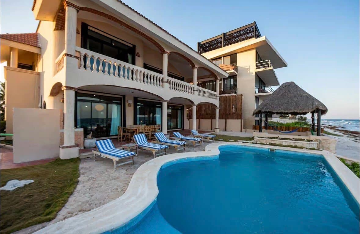 Casa Tres Palmeras 4 Bedroom Beachfront Villa - photo 37