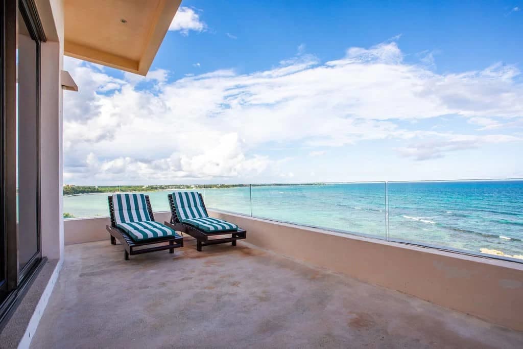 Fantasea 9 – 8 Bedroom Beachfront Villa - photo 41