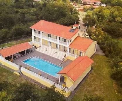 Sunnyside Villa, Cap Estate. - photo 25