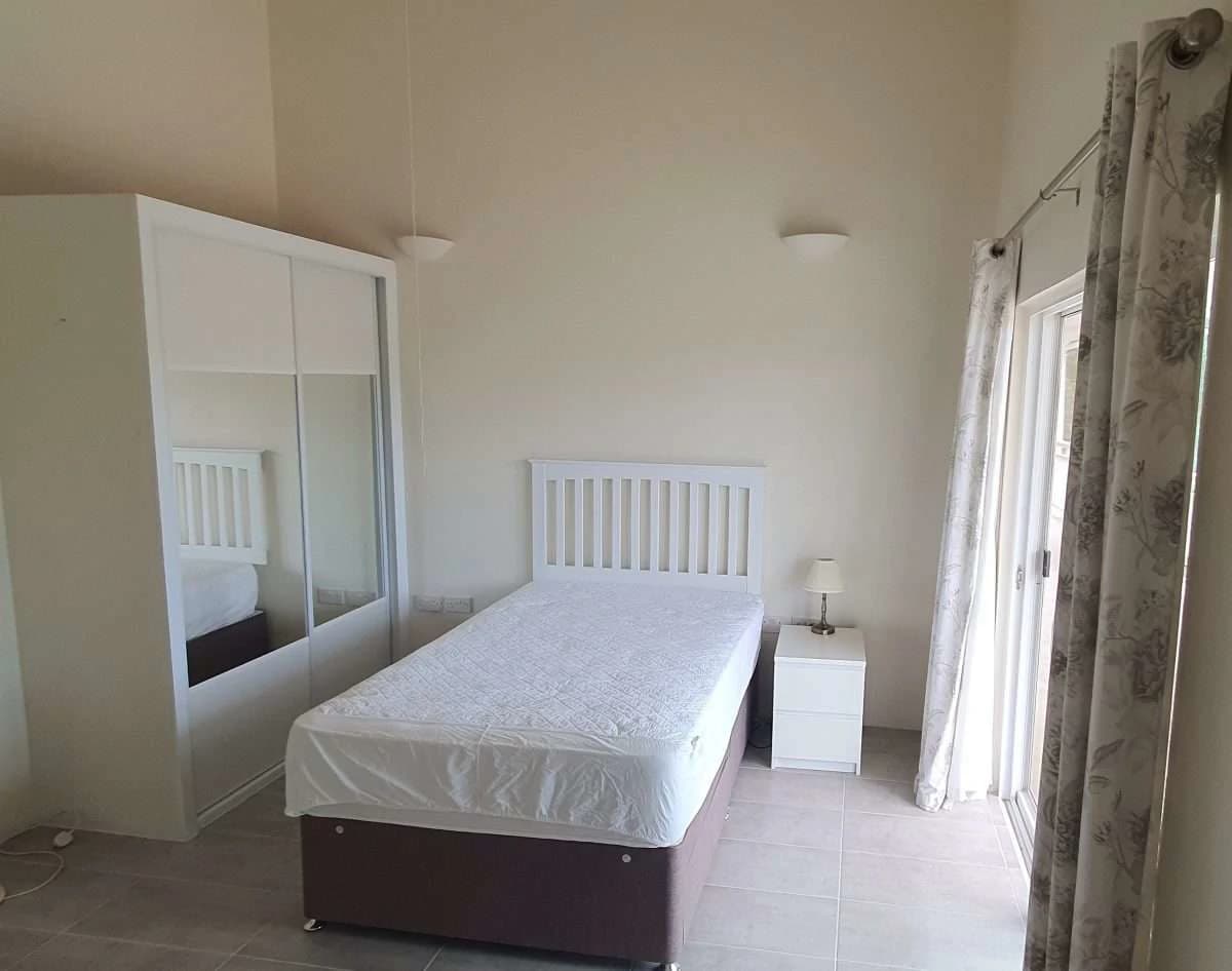 Sunnyside Villa, Cap Estate. - photo 24