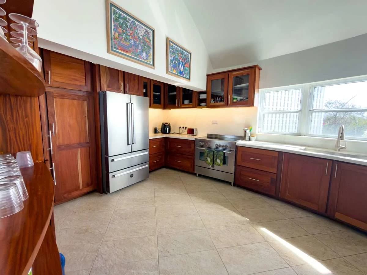 Villa Xanadu, Cap Estate. - photo 9