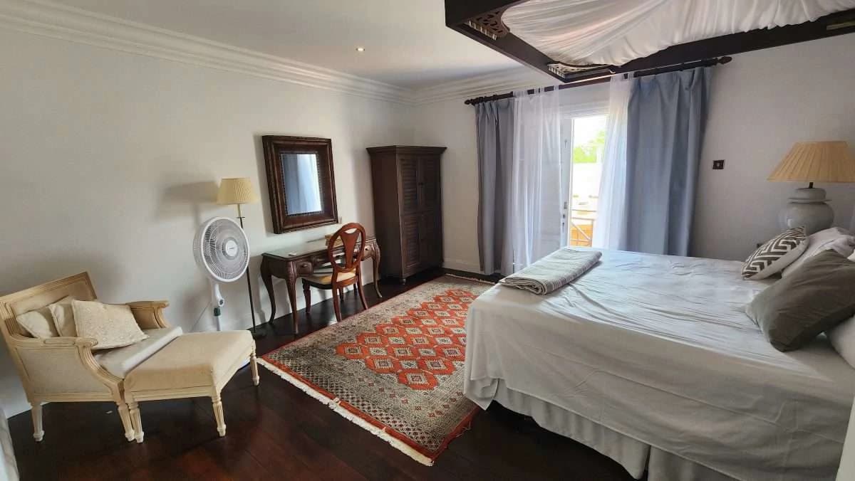 72 Cap Cove, Cap Estate. - photo 11