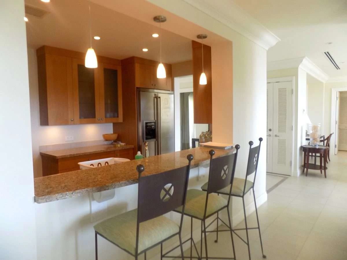 Apt 931, Penthouse, The Landings. - photo 8
