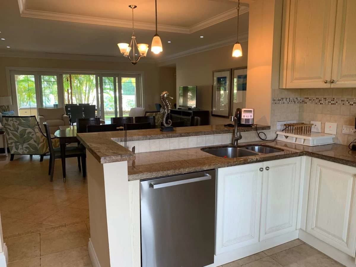 Landing 2301, Rodney Bay. - photo 12